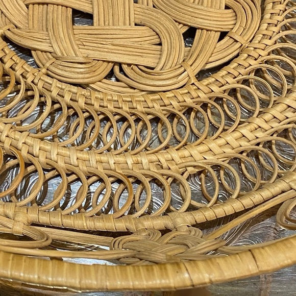 Vintage 10” Round Open Weave Woven Old World Basket Natural - Picture 3 of 9